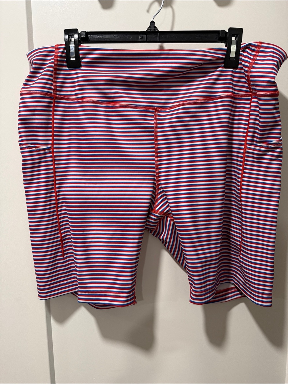 Brooks Red, White & Blue Striped High-Waist Women’s Bike Shorts Size XXL